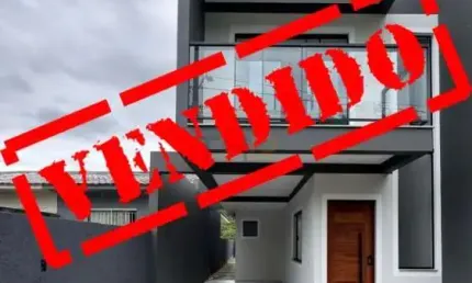 Casa com 3 quartos à venda na Rua Figueira, 4455, Potecas, São José por R$ 565.000