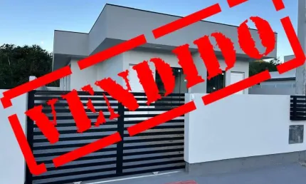 Casa com 3 quartos à venda na Travessa Judith Maria Maciel, 9877, Forquilhas, São José por R$ 450.000