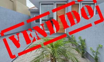 Casa com 2 quartos à venda na Rua Thiago Stahelin Pereira, 34, Guarda do Cubatão, Palhoça por R$ 300.000