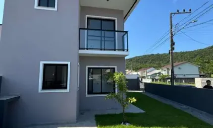 Casa com 3 quartos à venda na do Campo, 8988, Potecas, São José por R$ 590.000