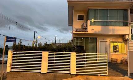 Casa com 2 quartos à venda na Avenida Valdemar Schmidt, 0988, Forquilhas, São José por R$ 750.000