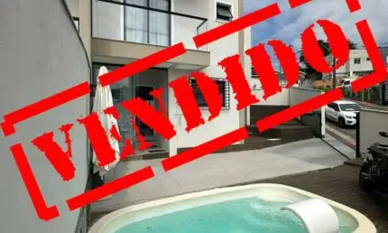 Casa com 2 quartos à venda na Rua Professora Terezinha de Jesus, 23, Bela Vista, Palhoça por R$ 485.000