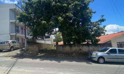 Terreno à venda na Felisbino Camilo da Silva, Serraria, São José por R$ 300.000