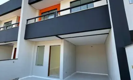 Casa com 3 quartos à venda na Rua Doutor Jayme Antunes Maciel, 478, Forquilhas, São José por R$ 515.625