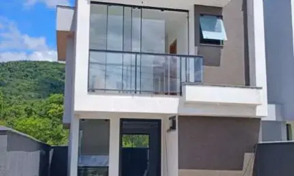 Casa com 3 quartos à venda na rua ivo vicente coelho, 112, forquilhas, são josé por r$ 590.000