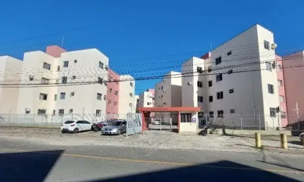 Apartamento com 2 quartos à venda na Rua Heriberto Hulse, 9, Barreiros, São José por R$ 300.000