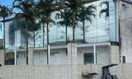 Prédio à venda na Rua Accácio Pinto da Luz, 1999, Serraria, São José por R$ 1.550.000