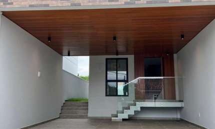 Casa com 3 quartos à venda na Rua Luca, 2441, Pagani, Palhoça por R$ 950.000