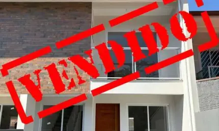 Casa com 2 quartos à venda na Rua Kiliano Hames, 21, Potecas, São José por R$ 465.000