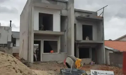Casa com 2 quartos à venda na Rua Eucalipto, 9881, Potecas, São José por R$ 470.000