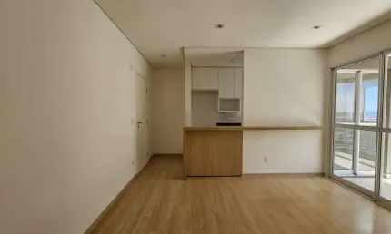 SPOT - R$ 620.000 - Apartamento à venda, 3 dormitórios (1 suíte), 2 vagas, 70m², Centro, Londrina,