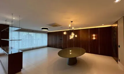 LANDMARK - R$ 3.300.000 - Apartamento à venda, 2 Suítes, 214m², 3 Vagas, Gleba Palhano, Londrina, P