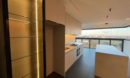 YOU 180 - Apartamento com 2 quartos para locação, 92m, por R$5.900,00 - Gleba Palhano, Londrina.