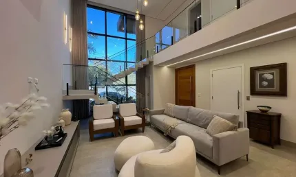 VALE DO ARVOREDO R$ 4.500.000 - Casa à venda, 3 Suítes, 246m², 4 vagas, Londrina, PR