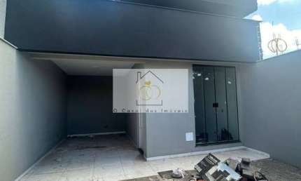 Linda Casa com acabamento em alto padrão no Jd. Maria Luiza