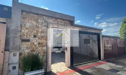 Belo imóvel assobradado na região leste de Londrina, próximo ao Aeroporto