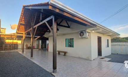 Casa Pronta para Morar com Mobília -  Praia Grande, São Francisco do Sul/SC