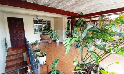 Imóvel com 3 casas de renda , 405 m² por R$ 400.000 - Jardim Maria Aparecida - Guarulhos/SP. Próximo ao Cocaia