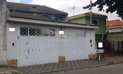 Sobrado no Bom Clima - 370 ms² - 4 dormitórios - 3 suítes - closet - banheira - piscina - churrasqueira - sauna - edícula e 5 vagas.