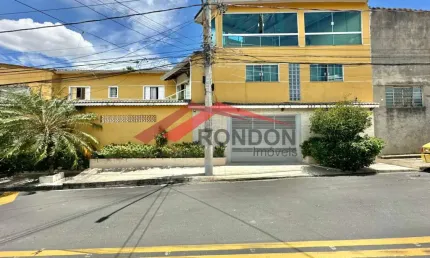 Sobrado à venda no Vila Barros - 385,00 de área construída - 4 dormitórios - 2 suítes - 1 banheiro social - 1 lavabo - 6 vagas de garagem.