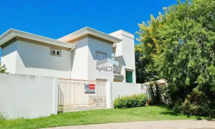 Imóvel em condomínio de luxo em Campinas-SP: 2 quartos, 2 suítes, 3 salas, 4 banheiros, 3 vagas, 256m²