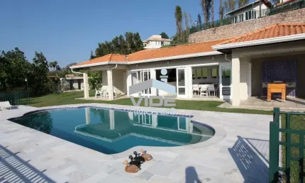Casa á venda em campinas - condomínio chácaras gramado