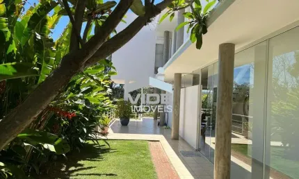 Casa em Condomínio de Luxo em Sousas, Campinas - 3 quartos, 3 suítes, 3 salas, 4 banheiros, 4 vagas - 360,11 m².