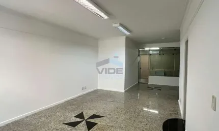 Sala comercial com 2 salas à venda na Rua Alecrins, 128, Cambuí, Campinas