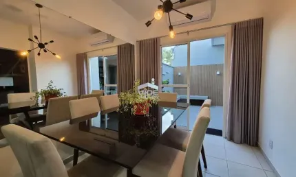 Casa a venda condominio fechado rua das camélias chacara primavera.