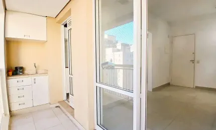 Apartamento com 2 quartos para alugar na Rua Joaquim Novaes, 49, Cambuí, Campinas