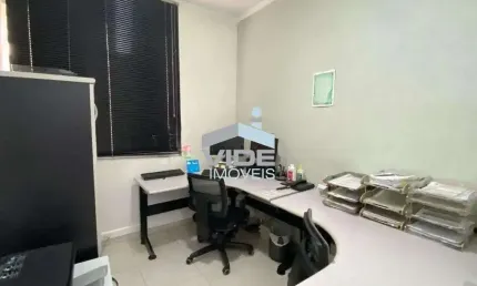 Casa comercial com 6 salas para alugar na Rua Pandia Calógeras, 432, Cambuí, Campinas