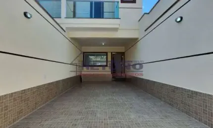 Sobrados novos na vila medeiros com 03 suítes, sala espaçosa, lavabo, cozinha, 02 vagas, ótimo local