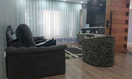 Sobrado na Vila Medeiros com 03 dorms, sala espaçosa, cozinha, 02 wcs, 03 vagas, ótima localização.