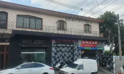 Ótimo sobrado na vila medeiros com 3 dorms, 01 suite, sala, cozinha, 05 vagas, em ótima  localização