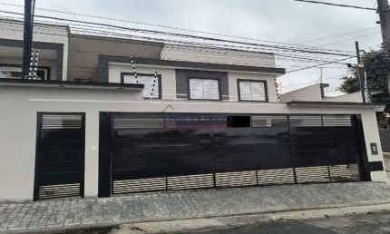 Sobrados novos na Vila Santa Terezinha com 03 dorms, 01 suite, sala de estar, cozinha, wc, 03 vagas.
