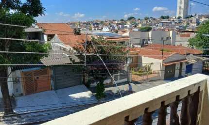 Imóvel pra renda ou moradia na Vila Medeiros com 05 casas, sendo duas com 02 dorms, e 03 com 01 dorm
