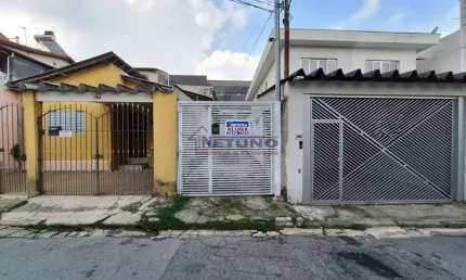 Casa térrea na vila medeiros com 2 quartos e 2 vagas de garagem