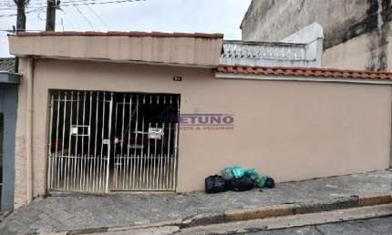 Casa para morar ou renda na Vila Medeiros- uma casa térrea com 01 dorm, sala, cozinha e wc + sobrado