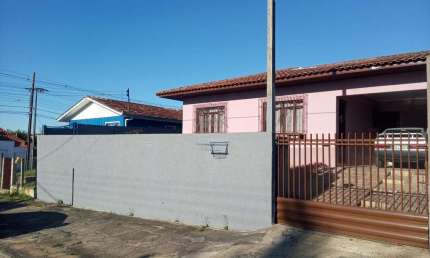 Casa para Venda em Lapa, Centro, 3 dormitórios, 2 banheiros, 2 vagas