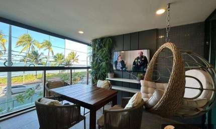 Apartamento com 4 quartos FRENTE MAR na orla no Cabo Branco.