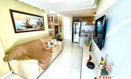 Cobertura mobiliada com 2 quartos em ótima localização no bairro de Manaíra