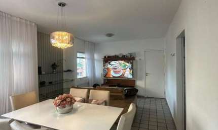 Apartamento com 3 quartos, nascente sul, em prédio com elevador no Jardim Ocenia