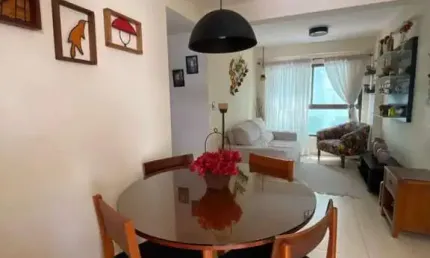 Apartamento com 2 quartos, super bem localizado, próximo da praia no Jardim Oceania