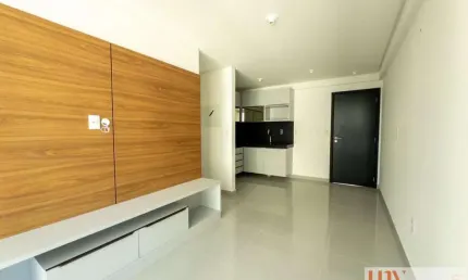 Apartamento com 2 quartos e móveis projetados em ótima localização no bairro de Tambaú