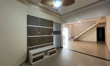 Sobrado com 3 dormitórios à venda, 174 m² por R$ 680.000,00 - Parque Residencial Jaguari - Americana/SP
