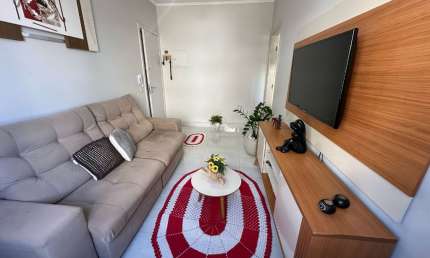 Apartamento no Centro de Mongaguá 1 dormitorios 100 metros da praia