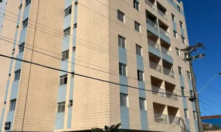 Apartamento 2 dormitórios Centro de Mongaguá 5 metros da praia