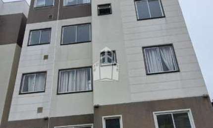 Apartamento com 2 quartos para alugar na Rua Reinaldo Gadens, 210, Jardim Iruama, Campo Largo por R$ 1.100