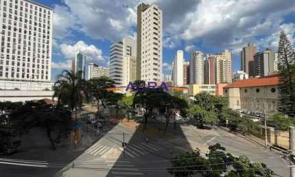 Apartamento com 3 quartos à venda na Rua Santa Rita Durão, Savassi, Belo Horizonte