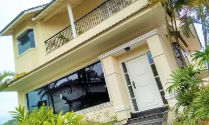 Casa de 5 dormitórios (suites) com piscina e churrasqueira á Venda no  Jardim França